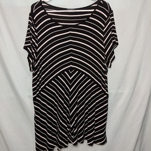 Black and White Stripe Top